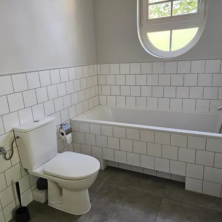 ゲストハウス Perlowy Dworek