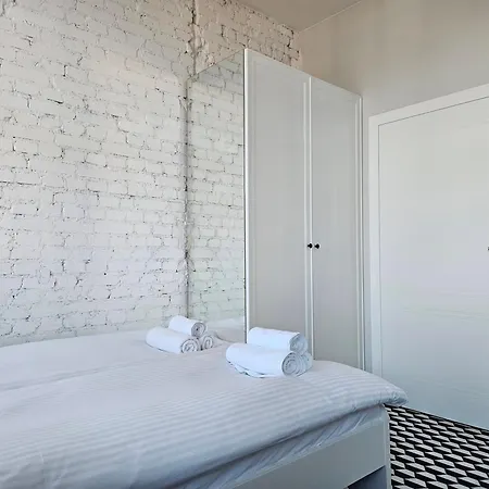 ゲストハウス Perlowy Dworek 3*